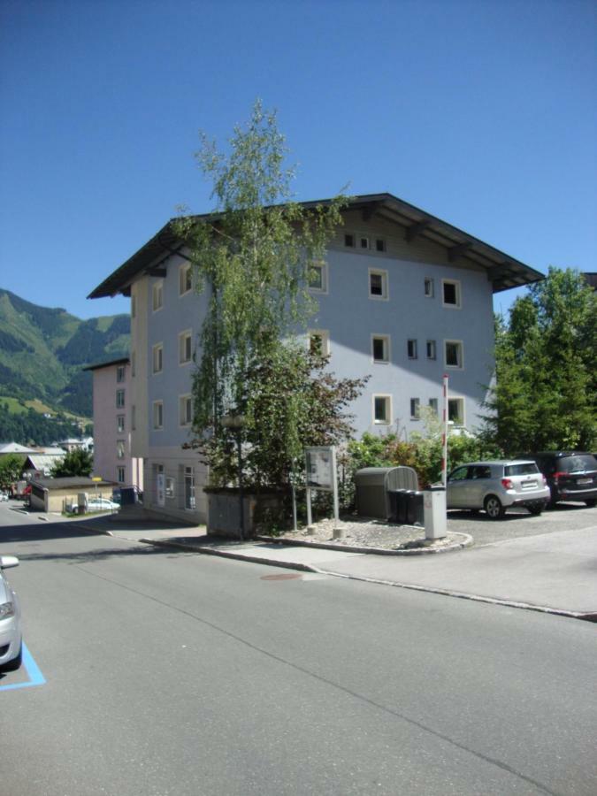 Schlafgut Küssler - 70m vom City Express Zell am See Exterior foto